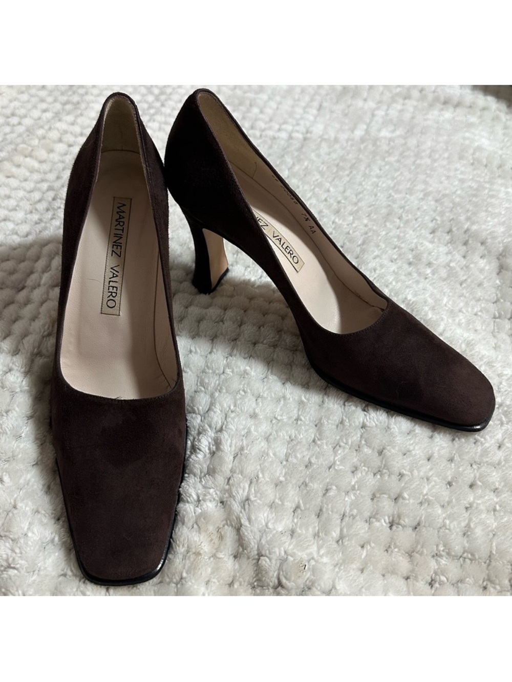 Martinez Valero Dark Brown Suede Mid Heel Pumps